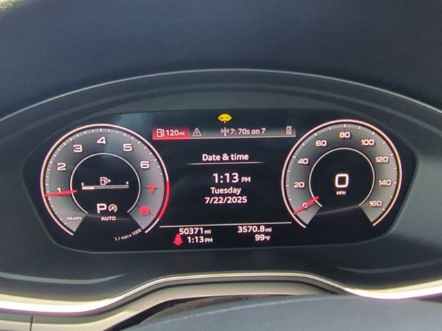 2024 Audi A4 45 S line Premium Plus photo 3