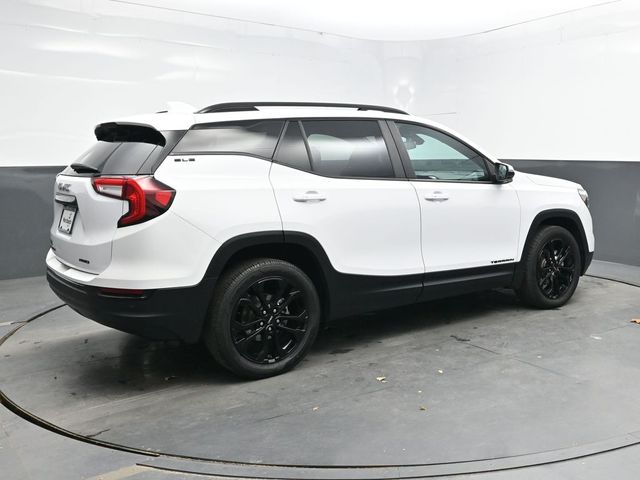 2022 Gmc Terrain SLE photo 2