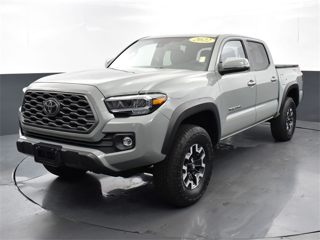 2022 Toyota Tacoma TRD Off-Road photo 3