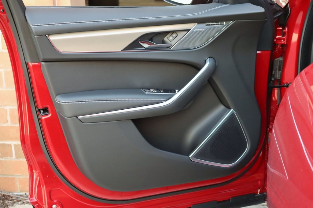 2026 JAGUAR PACE P250 - Image 10