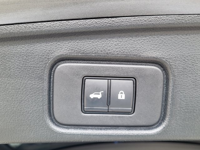 2024 Nissan Pathfinder Platinum photo 6