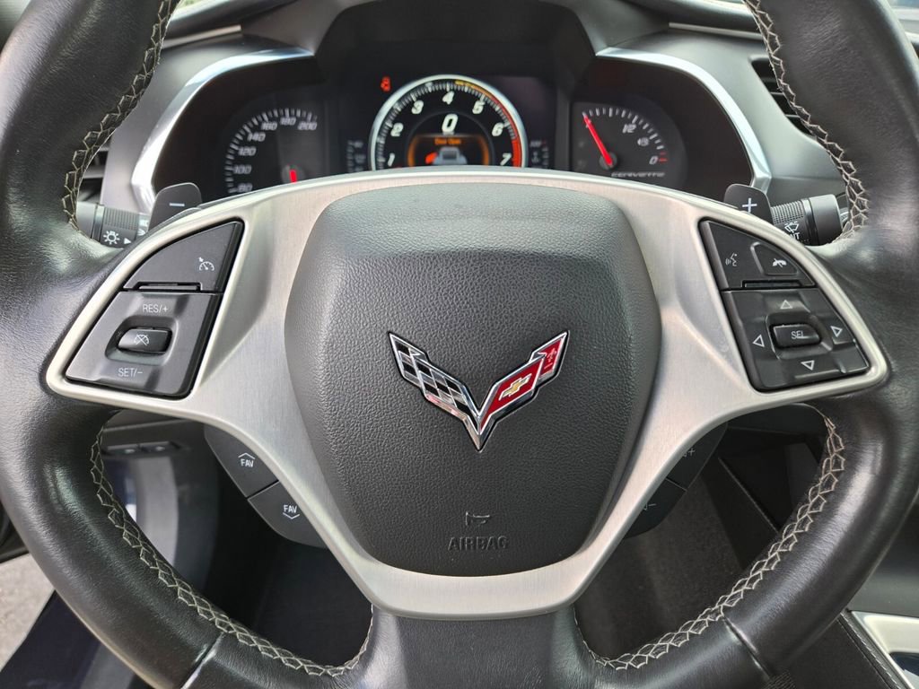 2014 Chevrolet Corvette Stingray 2LT photo 20