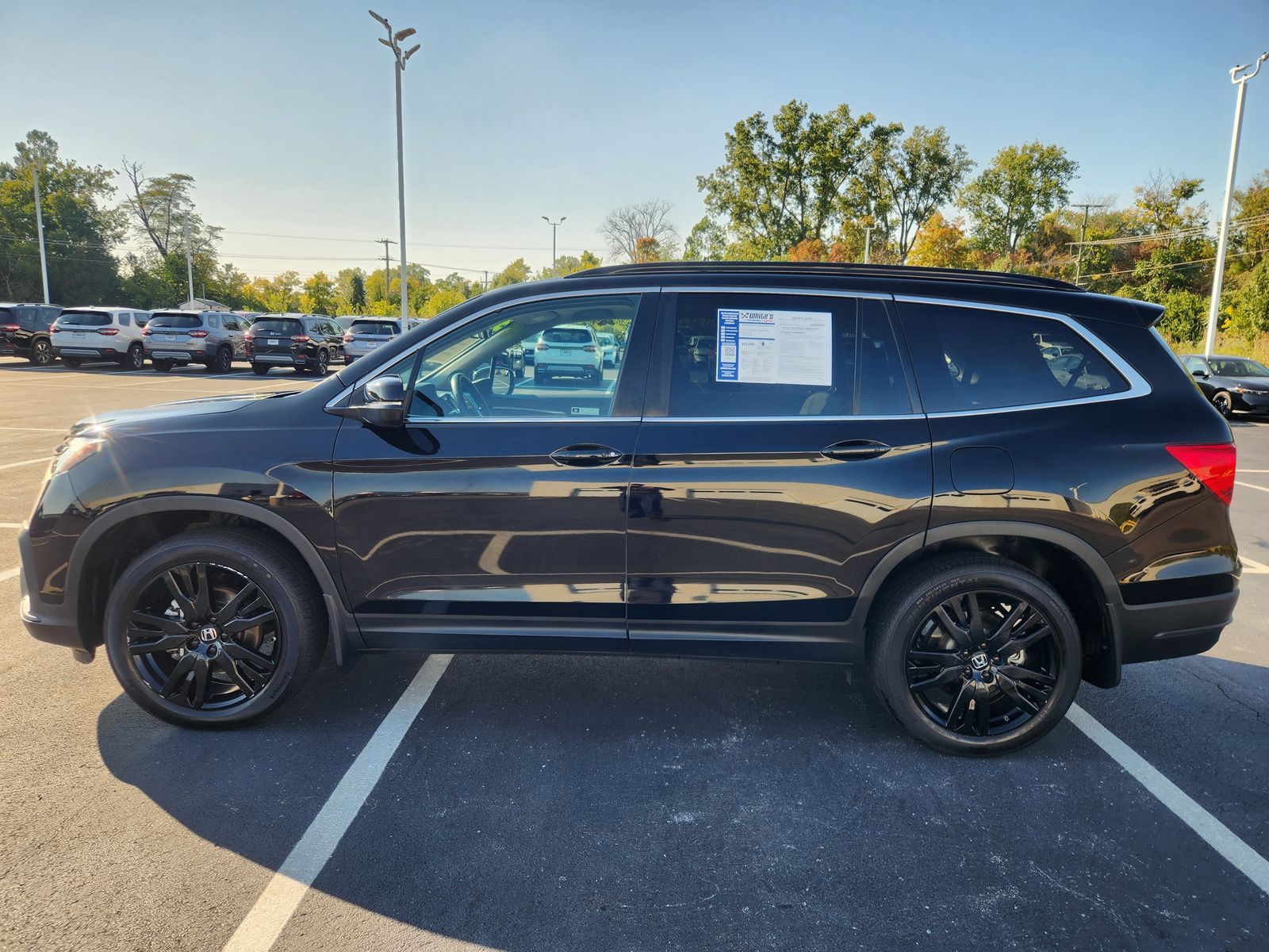 2022 Honda Pilot Special Edition photo 2