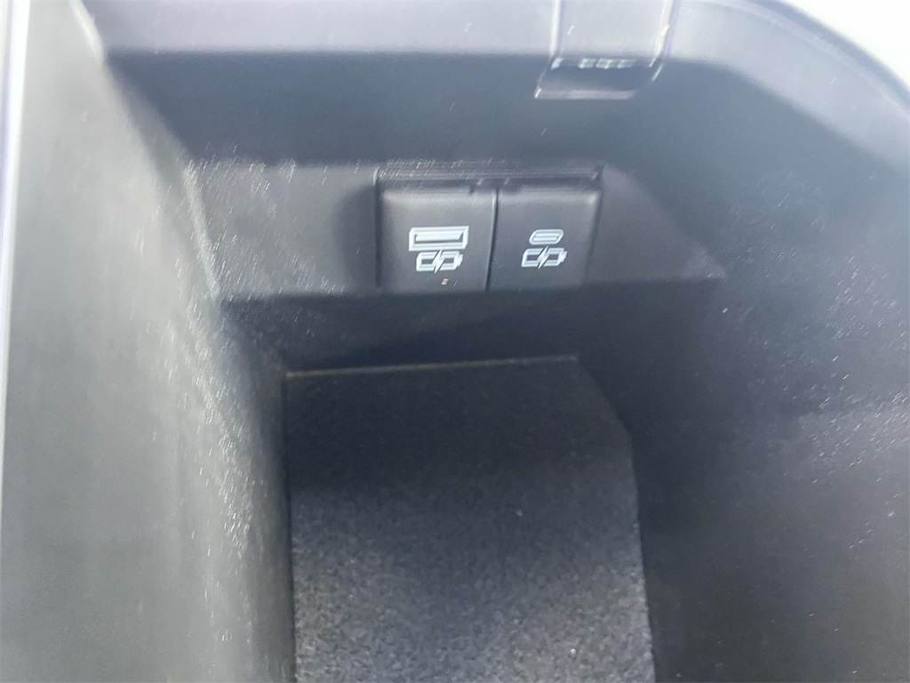 2023 Toyota Camry TRD V6 photo 19