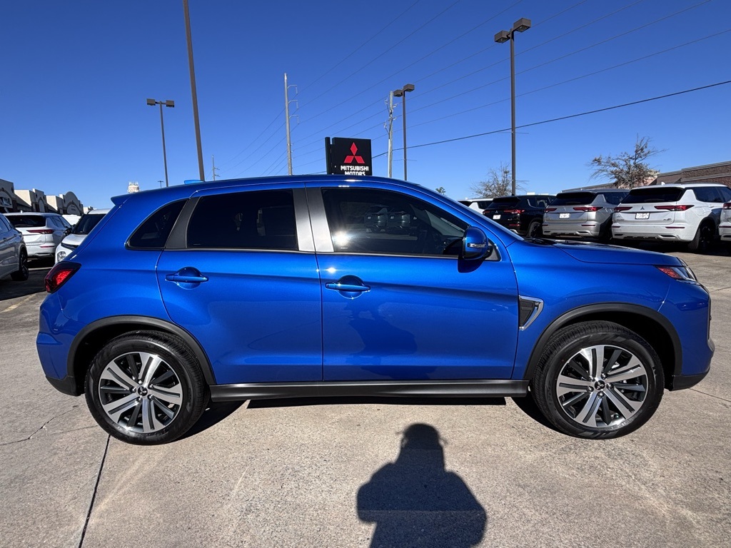 2024 Mitsubishi Outlander Sport ES LE SE photo 8