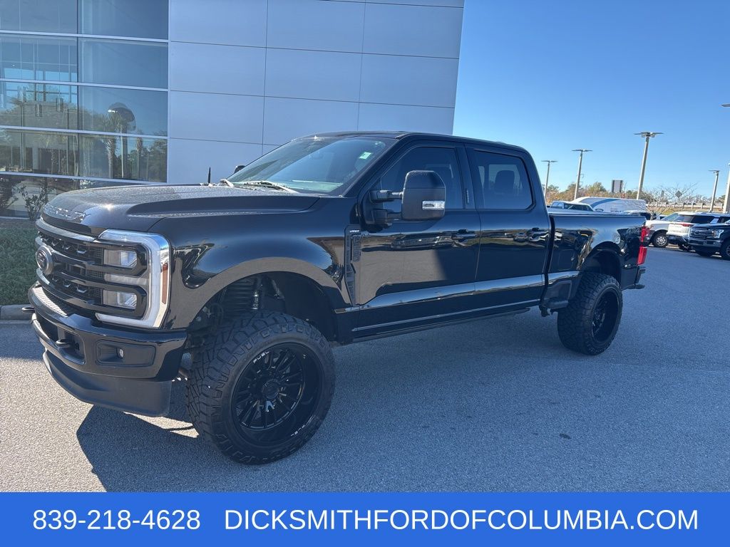 2024 Ford F-250 Super Duty Lariat's photo