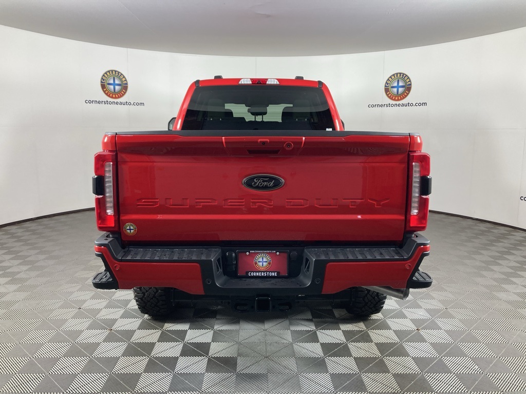 2025 Ford F-350 photo 18
