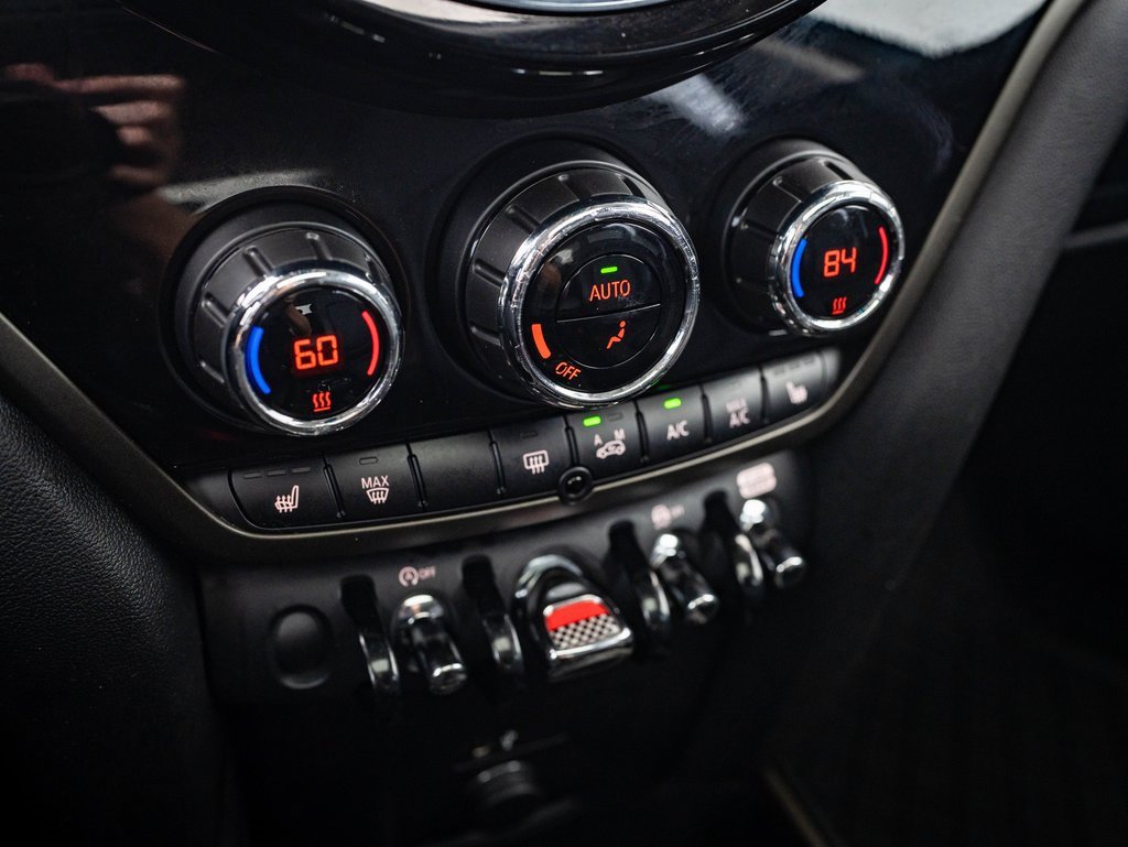 2022 Mini Cooper S ALL4 photo 23