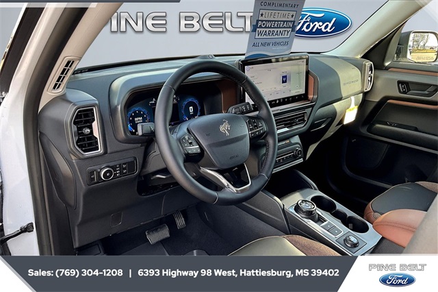 2025 Ford Bronco Sport Outer Banks photo 5
