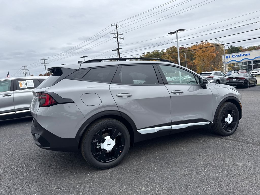 2026 Kia Sportage Plug-In Hybrid X-Line photo 3