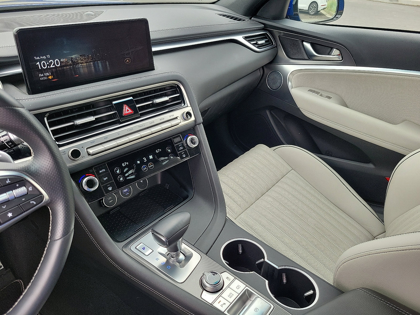 2025 Genesis G70 3.3T Sport Advanced photo 12