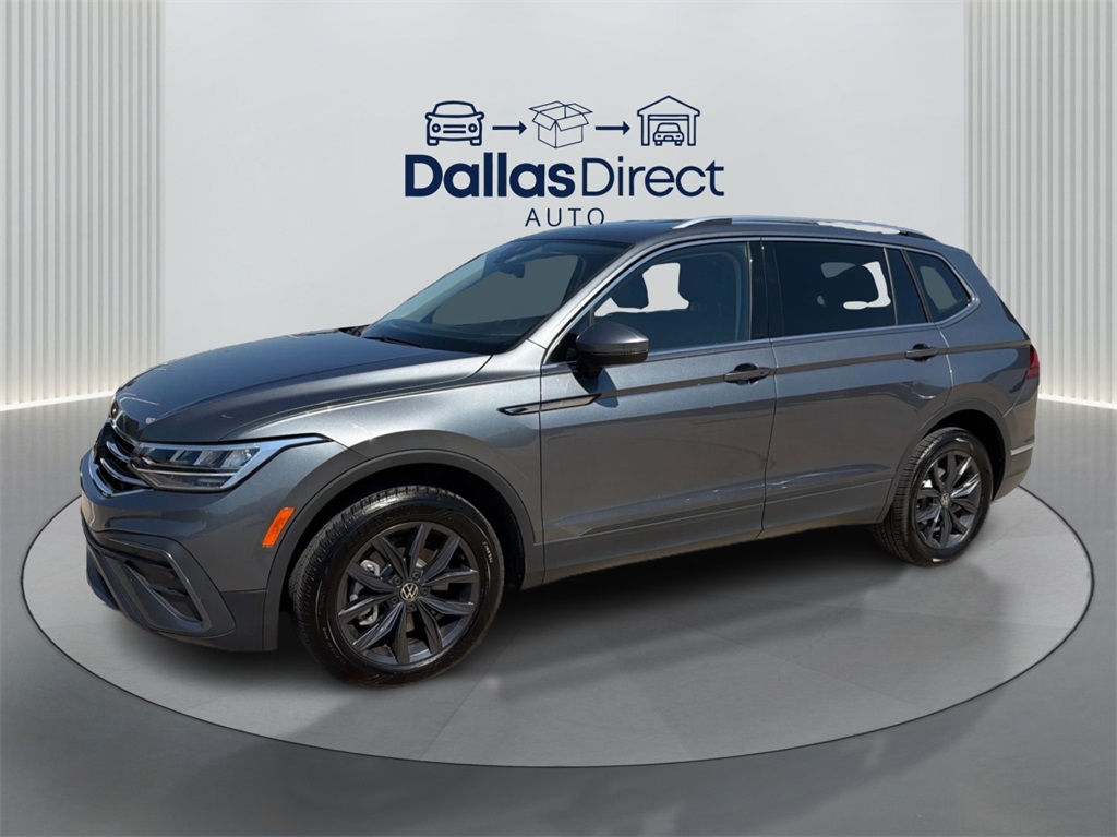 2023 Volkswagen Tiguan SE photo 2