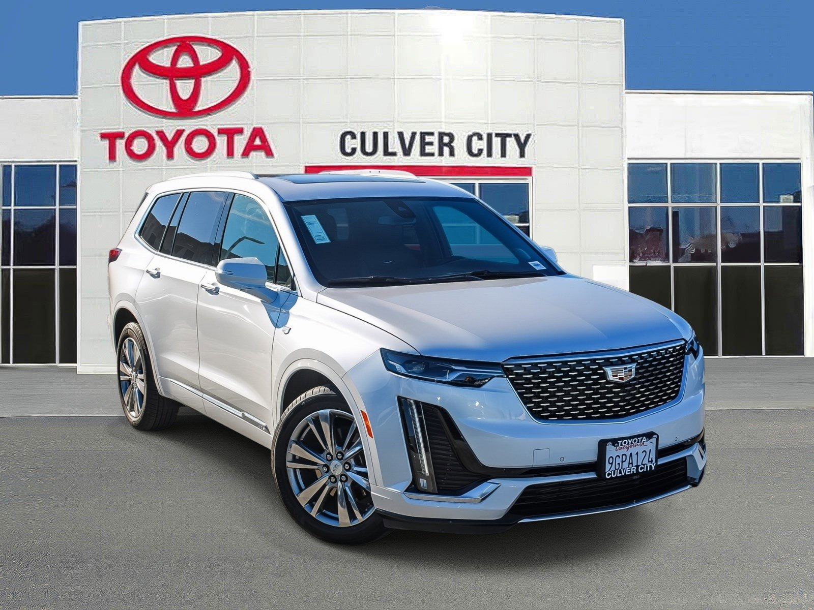 2023 Cadillac XT6 Premium Luxury's photo