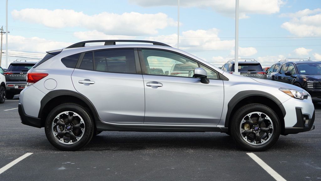 2023 Subaru Crosstrek Premium photo 2