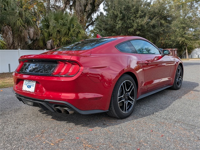 2022 Ford Mustang EcoBoost Premium photo 3