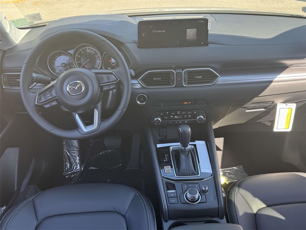 2025 Mazda CX-5 2.5 S Preferred photo 10