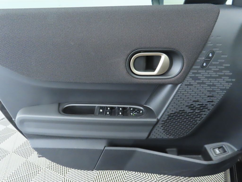 2025 Mini Cooper 4 Door Hardtop S Iconic photo 18
