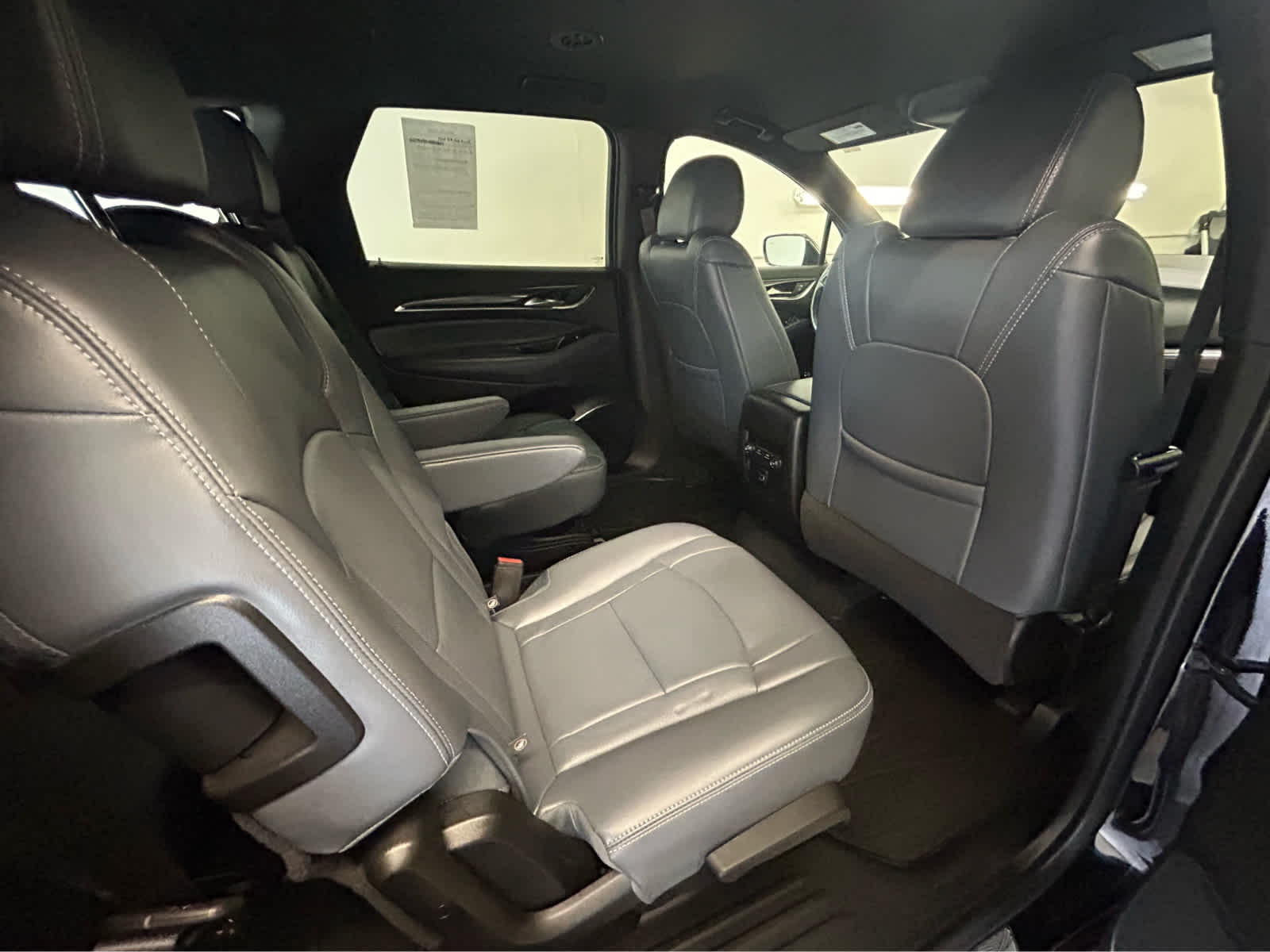 2023 Buick Enclave Essence photo 15