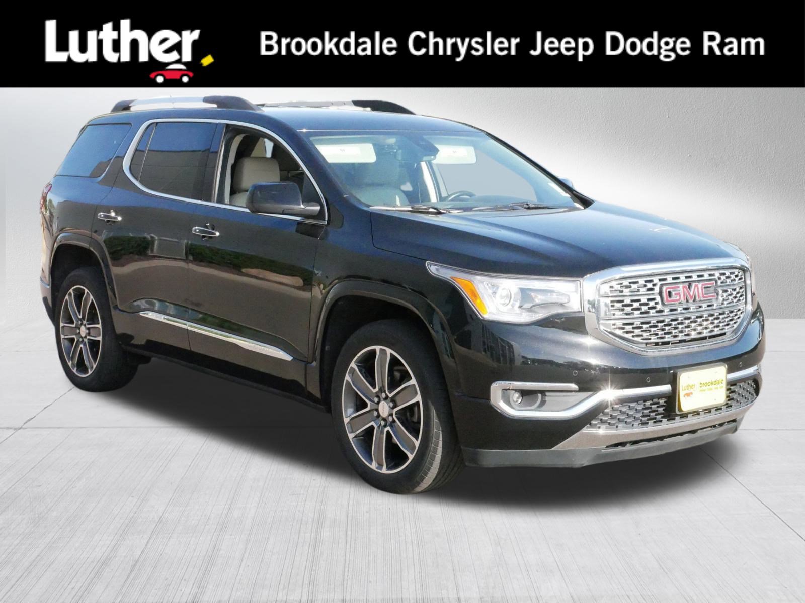 2019 GMC Acadia Denali's photo