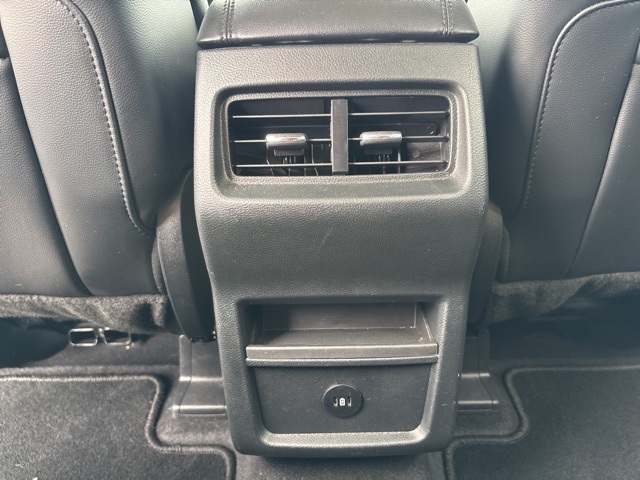 2024 Ford Edge SEL photo 23