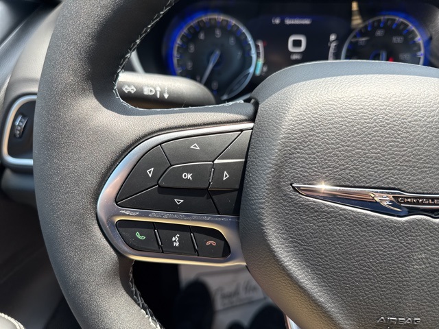 2025 Chrysler Voyager LX photo 27