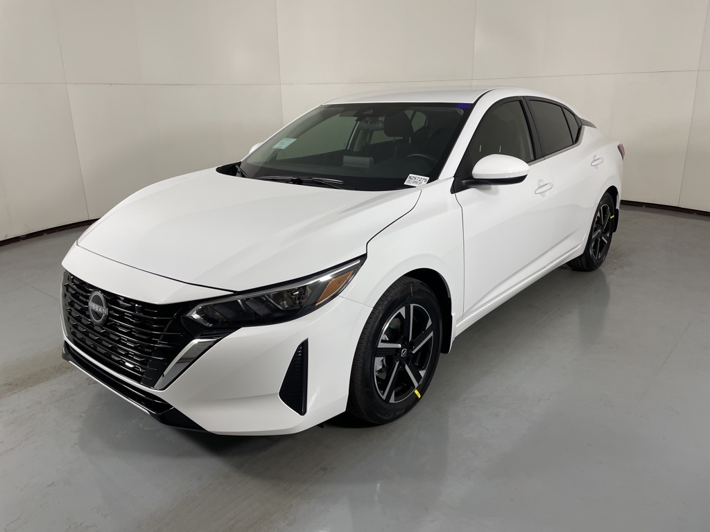 2025 Nissan Sentra SV photo 4