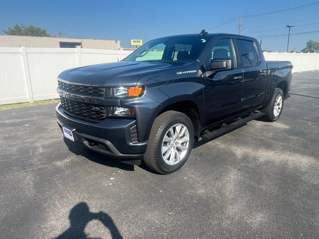 2021 Chevrolet Silverado 1500 Custom photo 2