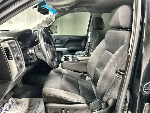 2018 Chevrolet Silverado 1500 LT photo 13