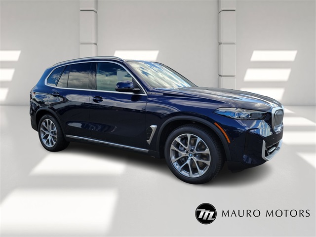 2025 BMW X3 30's photo