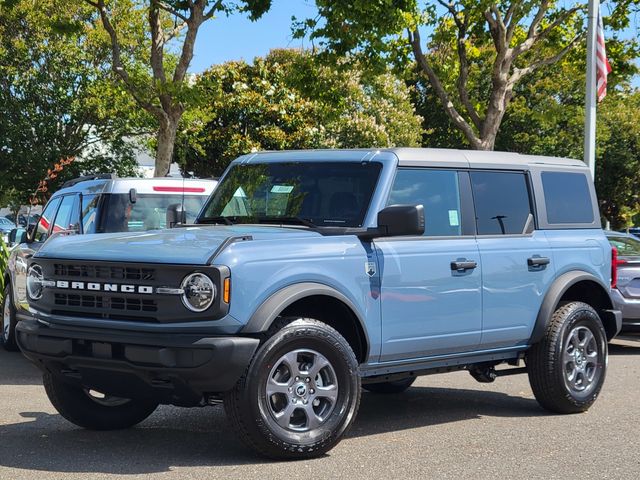 2025 Ford Bronco Big Bend photo 2