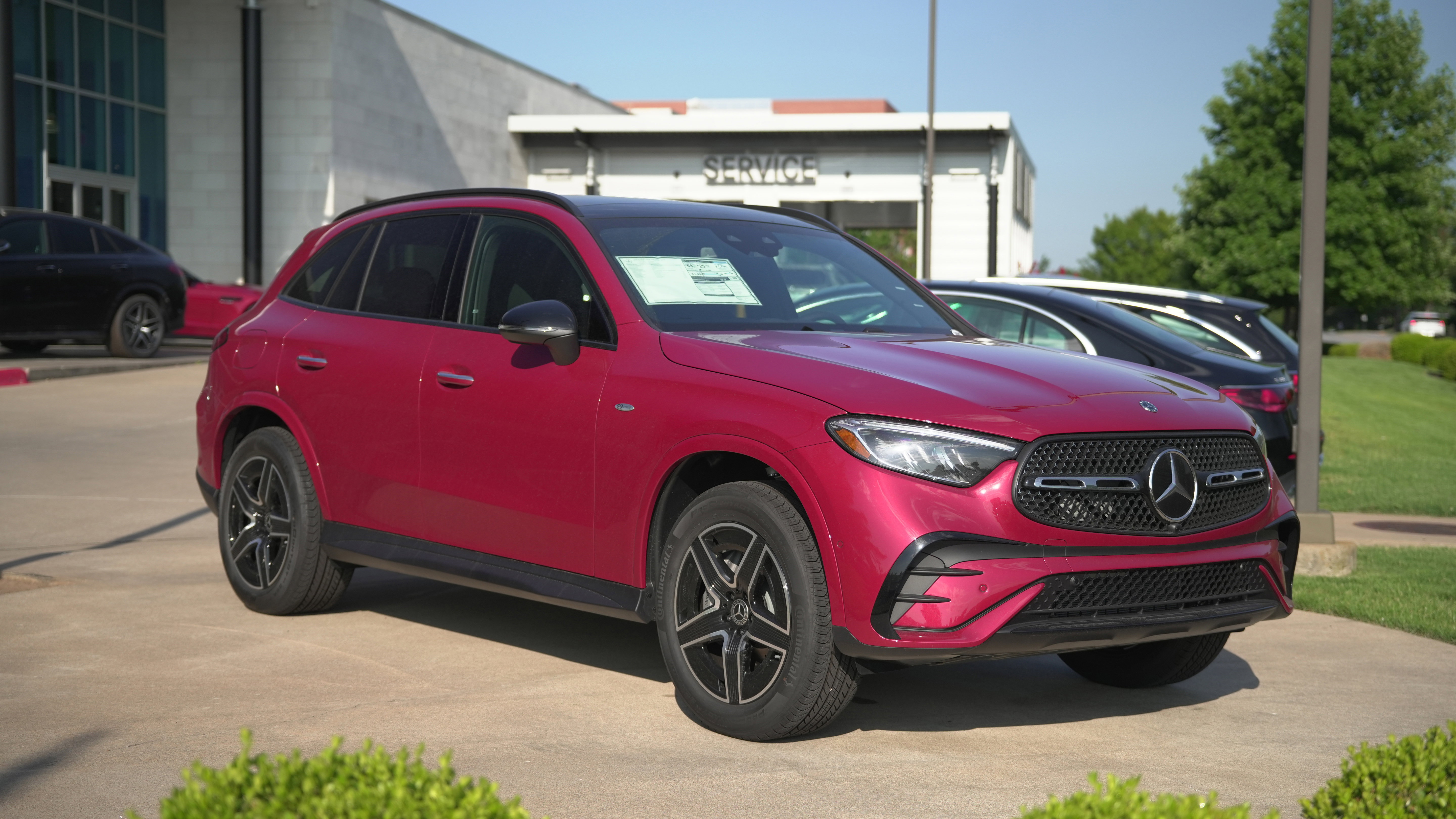 2025 Mercedes-Benz GLC Base's photo