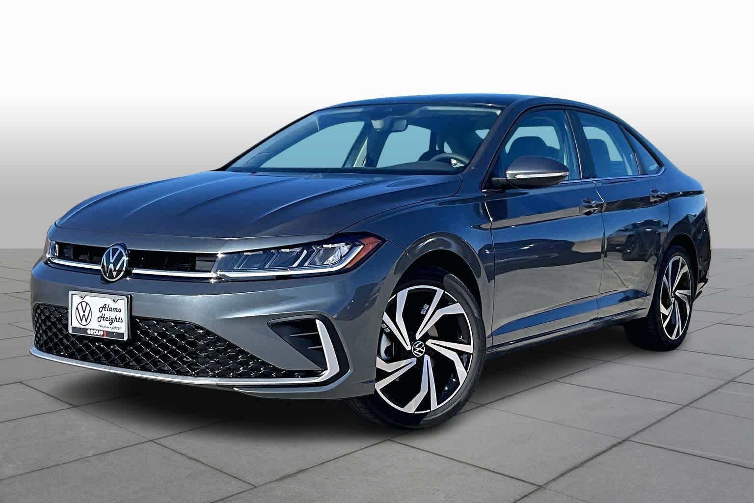 2026 Volkswagen Jetta SEL's photo