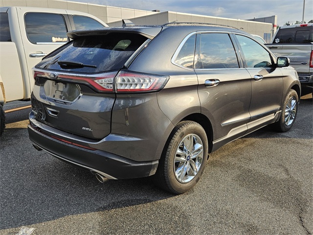 2017 Ford Edge SEL photo 6