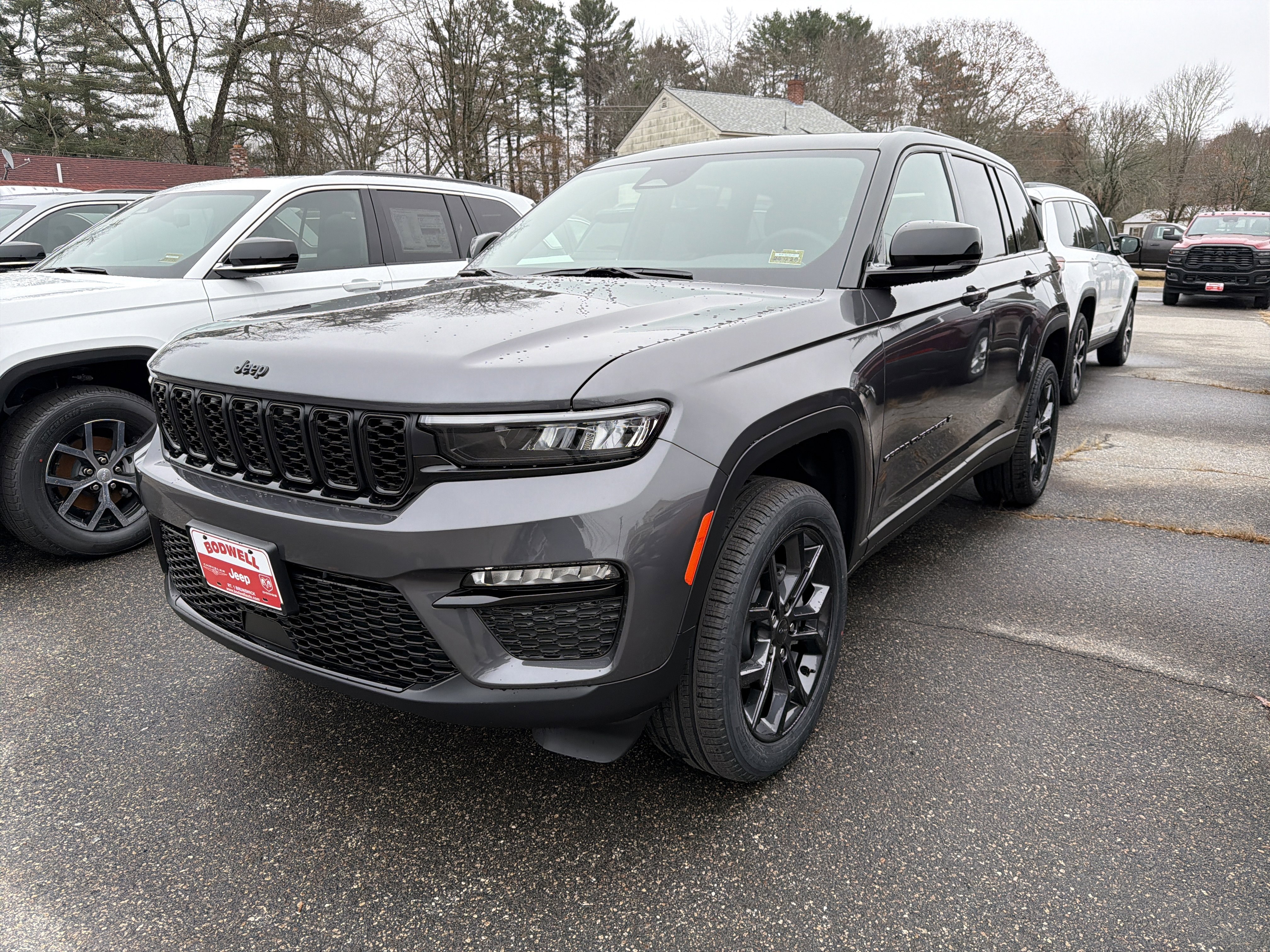 2025 Jeep Grand Cherokee Limited's photo