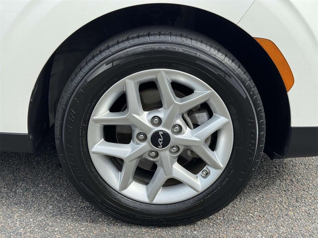 2023 Kia Soul LX photo 24