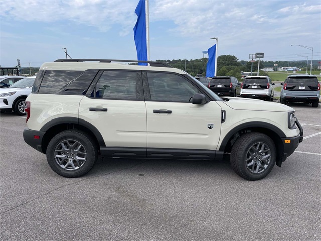 2025 Ford Bronco Sport Big Bend photo 2