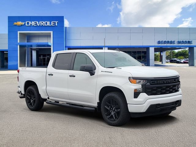 2026 Chevrolet Silverado 1500 Custom's photo
