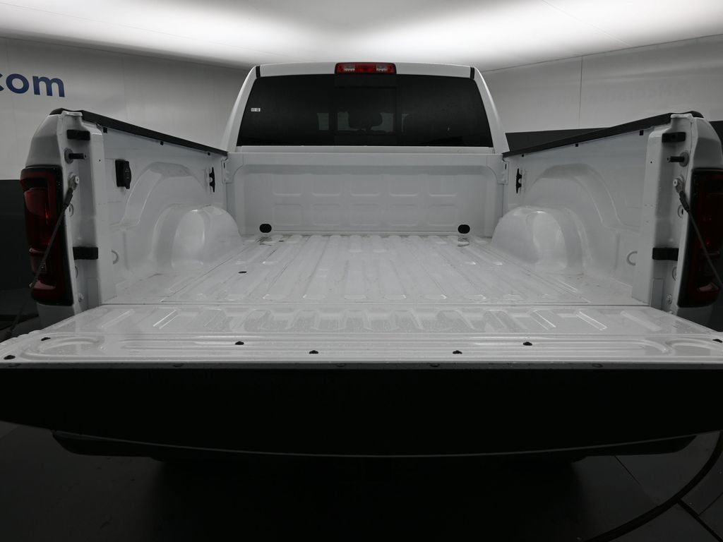 2026 Ram 2500 Tradesman photo 7