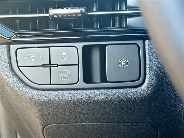 2026 Kia Sportage Hybrid LX photo 10