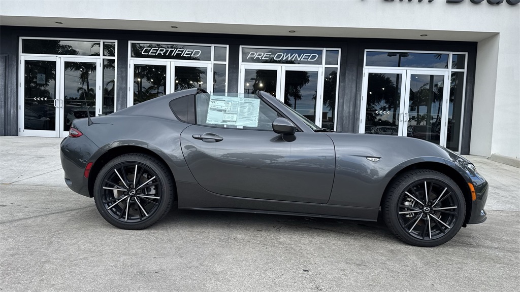 2025 Mazda MX-5 Miata Miata RF Grand Touring photo 23