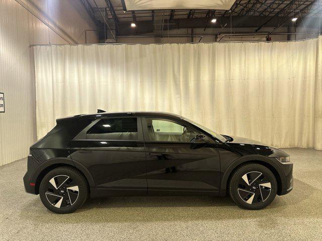 2026 Hyundai Ioniq 5 SEL photo 4