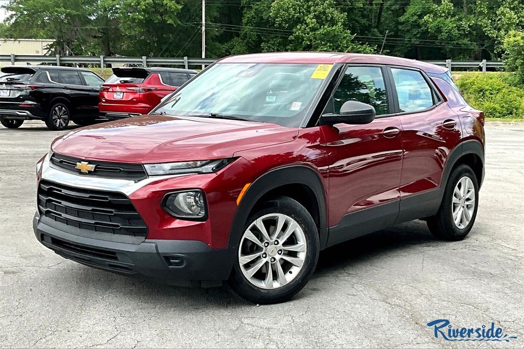 2021 Chevrolet Trailblazer LS photo 3