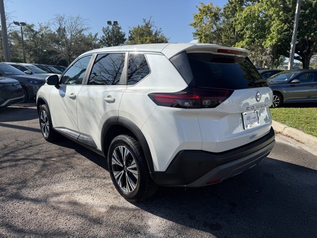 2023 Nissan Rogue SV photo 2