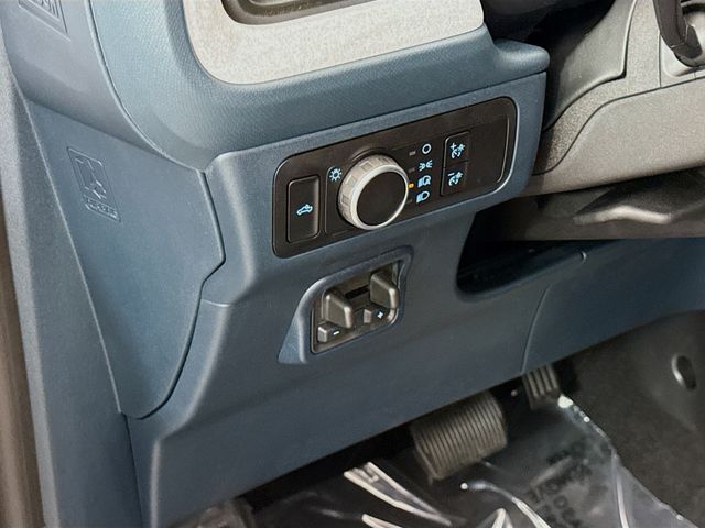 2025 Ford Maverick XLT photo 8