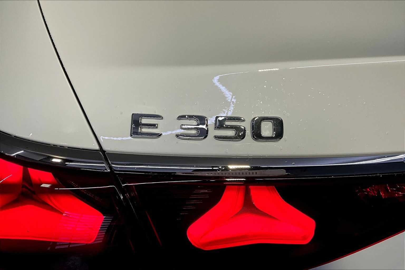 2026 Mercedes Benz E 350 4MATIC Sedan photo 6