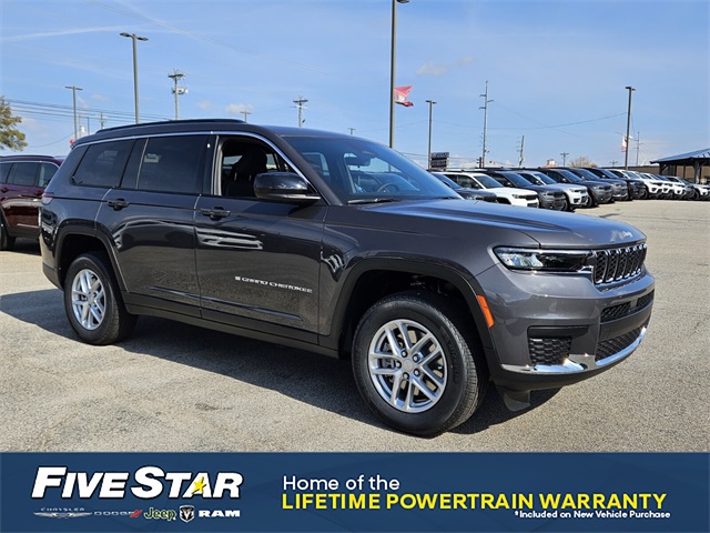 2025 Jeep Grand Cherokee L Laredo's photo