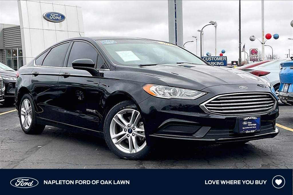 2018 Ford Fusion S's photo