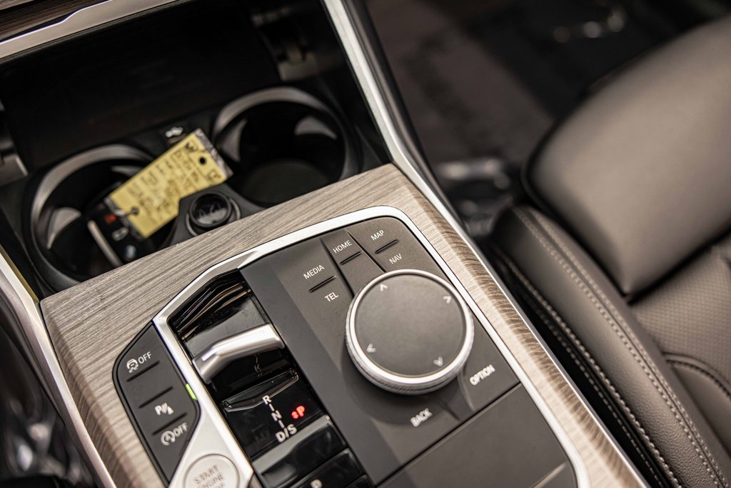 2025 BMW 330I - Image 29