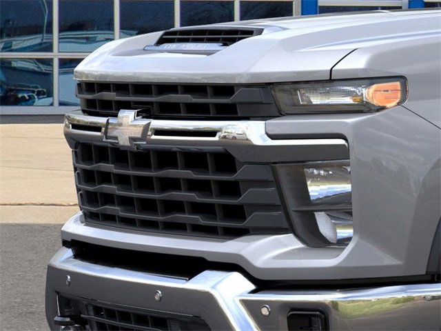 2025 Chevrolet Silverado 3500HD LT photo 12