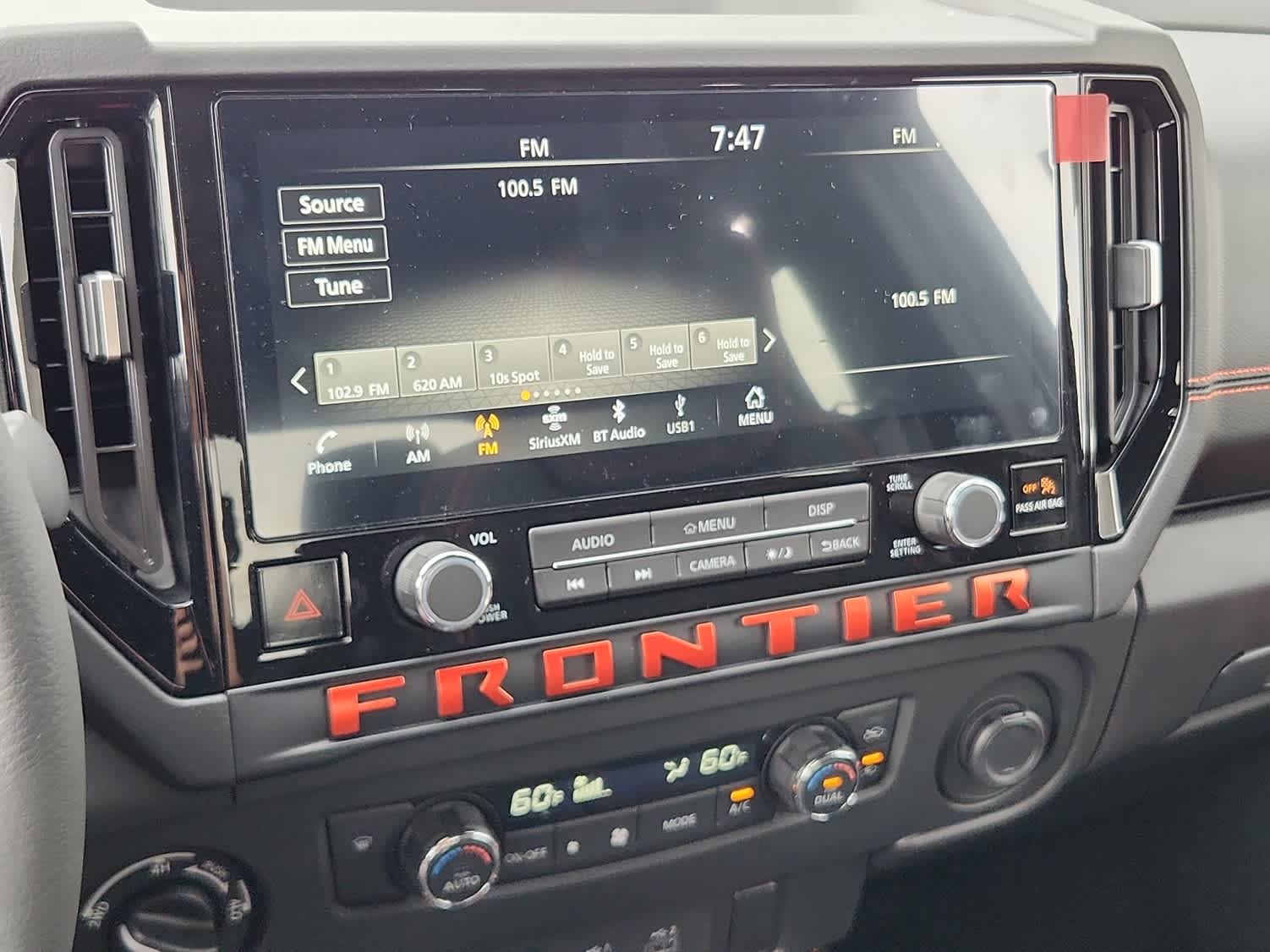 2025 Nissan Frontier Crew Cab PRO-4X photo 13